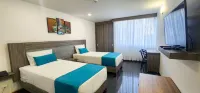 Hotel BE Suites Cali Hôtels à proximité de : El Topacio