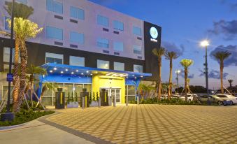 Tru by Hilton Corpus Christi South Padre Island Dr