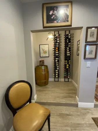 Private Garden-Pool Oasis