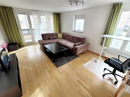 Spacious Apartment with Park View – Ideal for Families & Business Travelers Hotels in Biberach