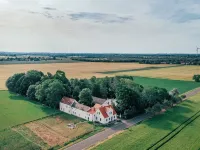 Small romantic apartment with sauna, garden, pool Hotels in Pegau