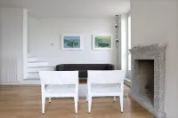 Apartment with breathtaking view over the lake, no car needed