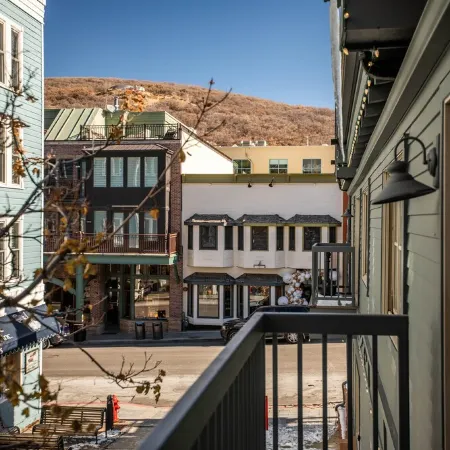 30% Off - Main Street 2 Bdrm Oasis