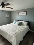 Cozy 2 bedroom/2 bath house located near lake with lots of privacy and parking!
