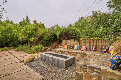 Ojai East End Chic Ranch Home with Stunning Views, 1 bedroom