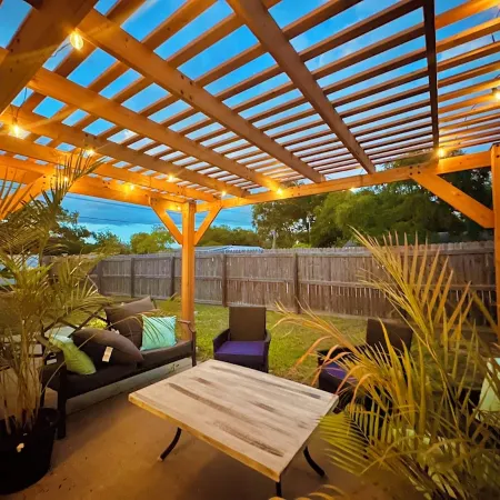 BBQ Games, King Beds, Private Yard