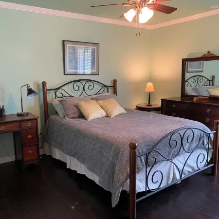 Country setting guesthouse.