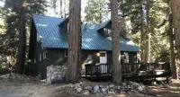 Lake Tahoe 4 Bed 2 Bath Cabin Close to Lake