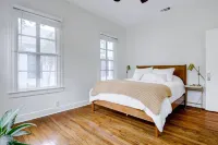 San Antonio Historic cottage 10 minutes from downtown & Airport