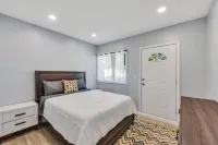 The Alexa - Beachfront Các khách sạn gần Beach Family Medical