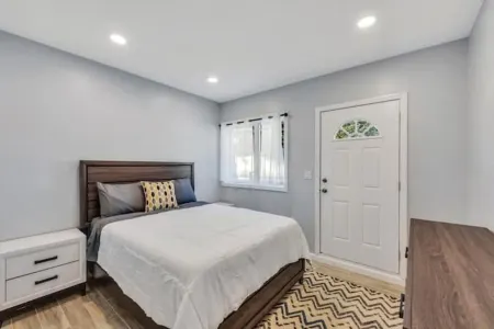 The Alexa - Beachfront Отели в г. Лонг Бич