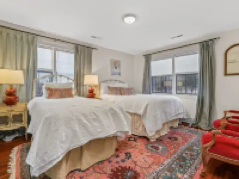 Stunning Lake Moultrie Estate on Deep Water โรงแรมในBerkeley County