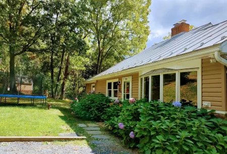 Hidden Gem on Hidden Valley Lane