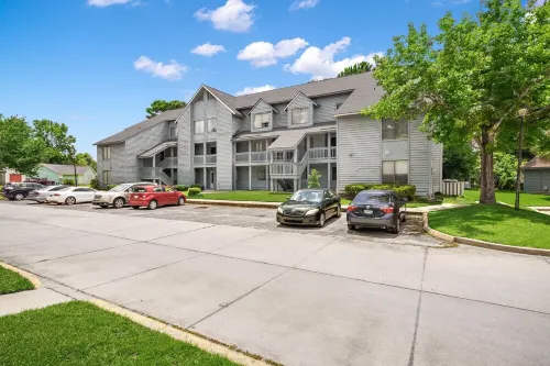 Spacious 2 bedroom condo