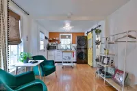 Cozy, quiet, and private guest house central to Abilene!