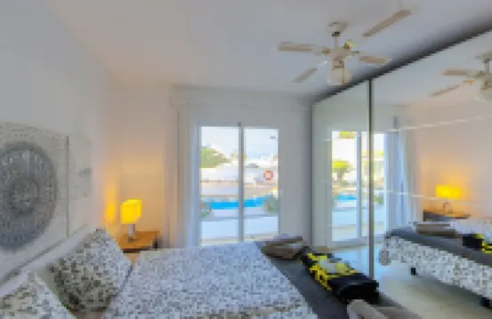 C2, en pequeño Complejo Con Piscina Comunitaria a 100m del Mar