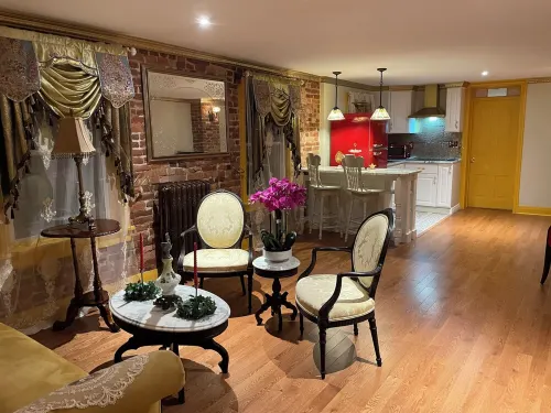 Step back in time and experience the elegance of Victorian era. Hotel di Reading