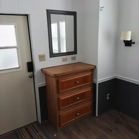 Park unit #4 for rent by Silver Lake NY