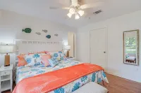 Cozy Cottage Near Beach Sleeps 9