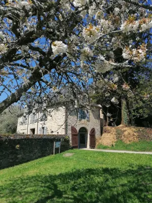 House 4 people. 300 m from the beaches. Hotel a Clohars-Carnoet