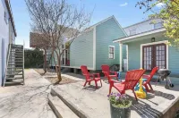 Cute 1bed walk to French Q & Bourbon St Hotels in Faubourg Marigny