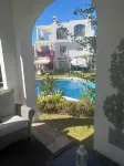 Lovely 3 bed 3 bath end villa with pool and beautiful port in Duquesa - Pools