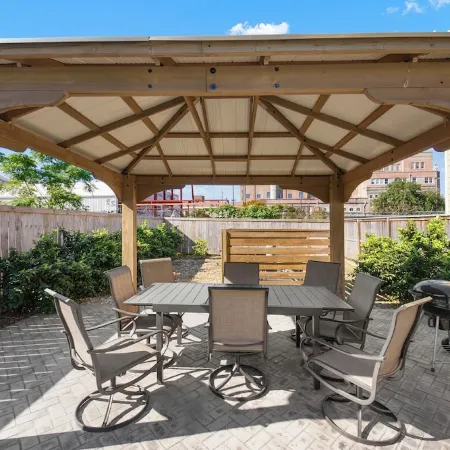 Remarkable Superdome Group Home w/Heated Pool, Parking, Patio, 8 Beds & 5 Baths