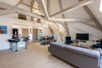 Le Palais, right in the heart of Dijon!