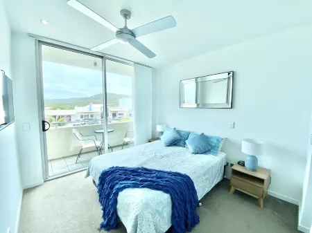 MOUNTAIN VIEW 2BED APART – CABARITA BEACHFRONT