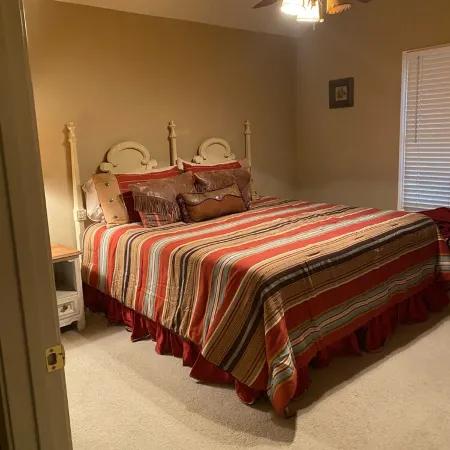The Cow Palace! Beautiful 3/2 townhouse with a western flair!