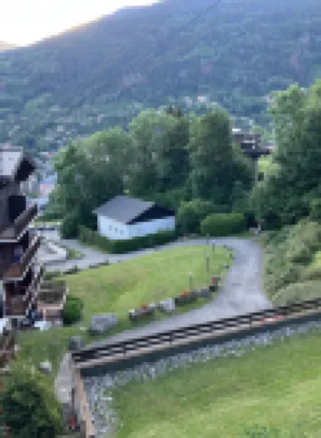 Studio with Balcony 5 Minutes from the Center and Shops. Pets Welcome