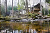 CRYSTAL CREEK ARCADE HOUSE! Big Creek + Arcade Room + Decks + Resort Amenities!