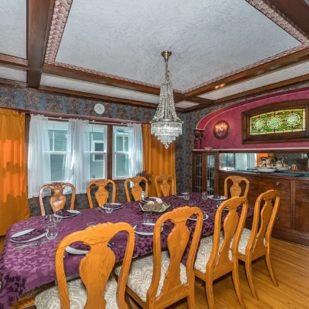 Leraan House. Historic Home in Duluth/Superior