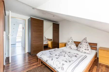 Complete 2 rooms Apartment near the city center of Rastatt Отели в г. Раштатт