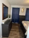 Hummingbird Haven-3 Bed 2 Bath River House