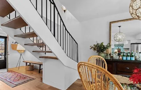 Historic Downtown Leesburg Townhome