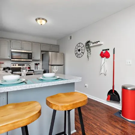 ⭐️ Luxe Paradise ⭐️  3 King Beds ✅  Fast Wifi ✅  Free Parking