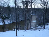 Eagles' Nest Getaway: Experience Life on the Little Missouri River