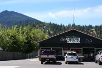 "Eagles Nest Cabin" REMOTE ESCAPE AWAY FROM EVERYTHING! Hotels near Chiwawa Sno-Park