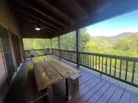 Peaceful Mtn cabin w/fast Wi-Fi & 5 min walk to River