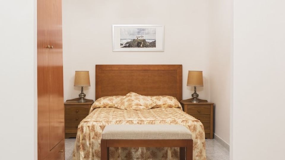 Ferrol: House with patio and small garden