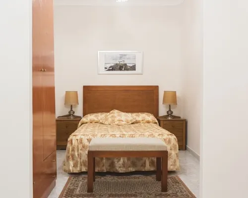 Ferrol: House with patio and small garden Hotels in Ferrol