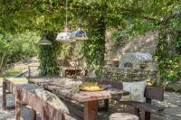 Escape to our Rustic Italian villa in the hills of Tuscany