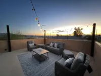 Resort Stlye Estate with Terrace, Panoramic Lake Views & Pool - Sleeps 15