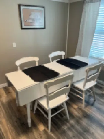 Cozy modern farmhouse w/ garage- Only 5 miles to Lake Cumberland!