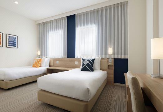 유니조 인 오사카 기타하마 로비