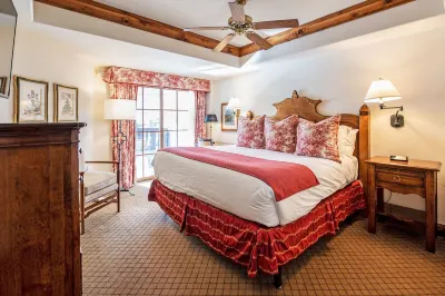 Condo in the heart of Vail - Free Breakfast, Free Parking, No Resort Fee Hoteles cerca de Vail Ski Resort