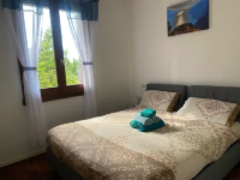 Apartment in a Residence on the Shores of Lake Garda