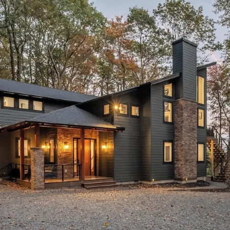 Lake Harmony Access - Swim/Beach, Arcade, Firepit, Outdoor Griddle, 8Min to Ski