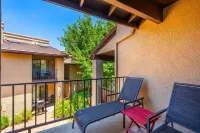 Sedona Bell Rock, Pool-Golf-Hot Tub-Pickleball-Fireplace-Tennis-Views